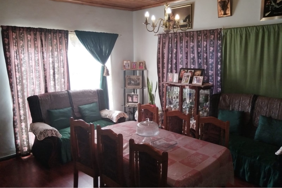 4 Bedroom Property for Sale in Newton Western Cape